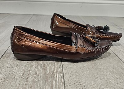 Stuart Weitzman Size 4 M Bronze metallic Patent Leather Slide,Slip on Loafer EUC STUART WEITZMAN Bronze Metallic Patent Leather Pointed Toe  main image 4