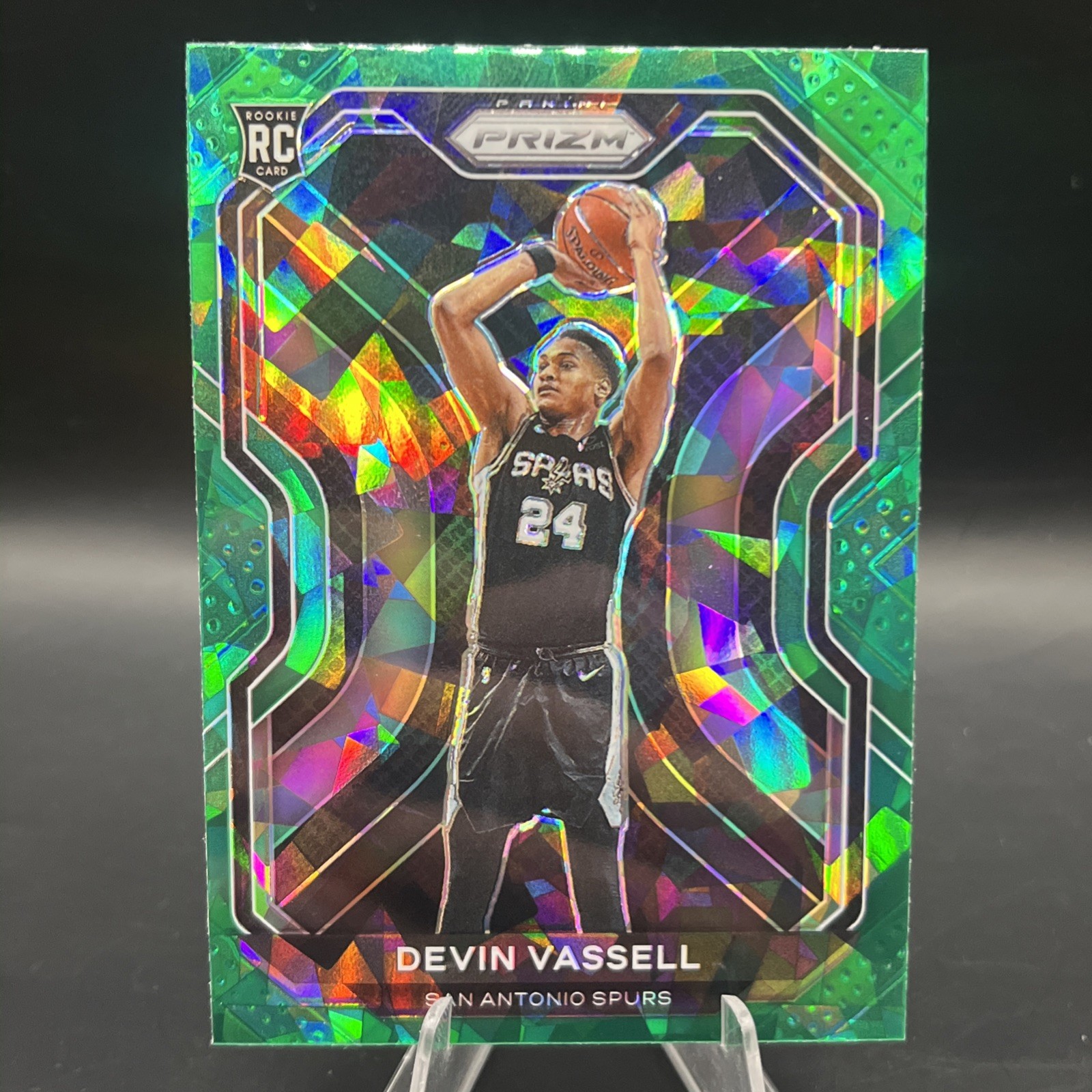 2020-21 Panini Prizm - Devin Vassell #252 Green Ice Prizm (RC)
