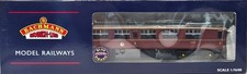 Bachmann 39-332 Mk2 FK First Class Corridor Coach E13373 in BR Maroon Livery