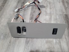 2004 - 2007 Nissan Titan Armada Qx56 Overhead Console Sunroof Switch Panel Oem