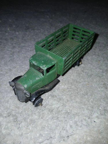 Vintage Dinky Toys Green Cattle Truck Not Boxed