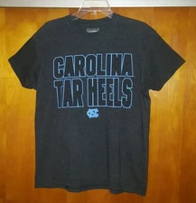 North Carolina Tar Heels Uni sex T-Shirt Women's Size Small ~ Champs EUC 