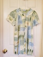 Vntg Leisure Life Nightgown House Dress M/L Snap Front Pckts Green Multi Floral