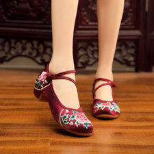 New Ethnic Style Fabric Embroidered Cloth Shoes Autumn Women Retro Heels Shoes