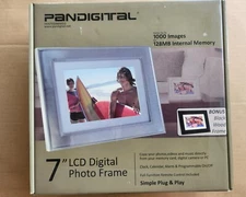 PanDigital -  7" LCD Digital Photo Frame - 1000 Images - 128 MB Internal Memory