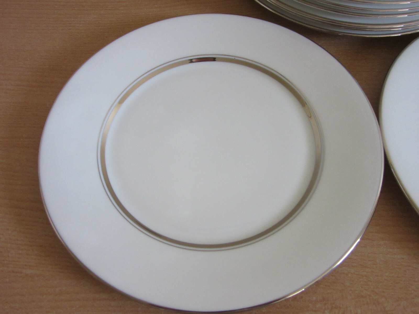 Set of 10 Lenox Oxford bone China "Lexington" Platinum 8.25" salad