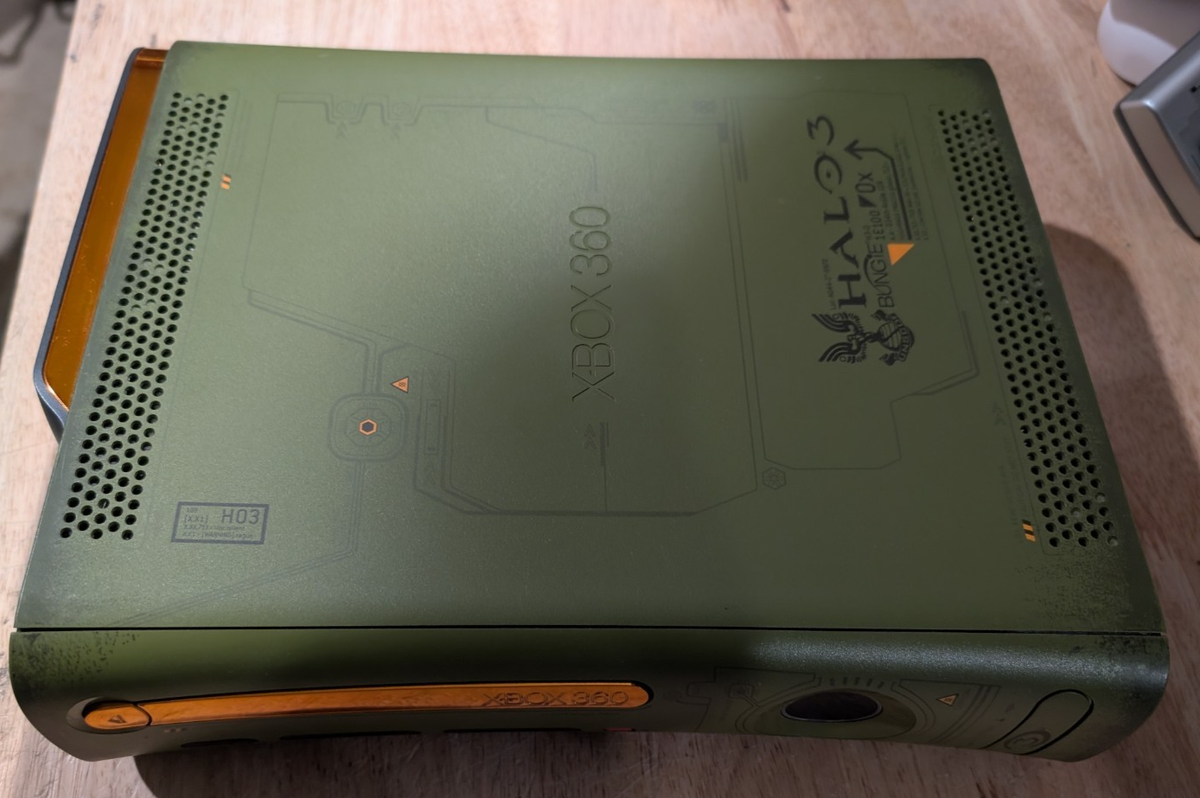 Microsoft Xbox 360 Halo 3 Special Edition 20GB Green & Gold