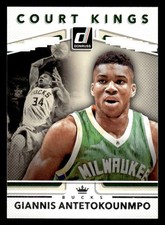 2017-18 Donruss #3 Giannis Antetokounmpo Court Kings BUCKS