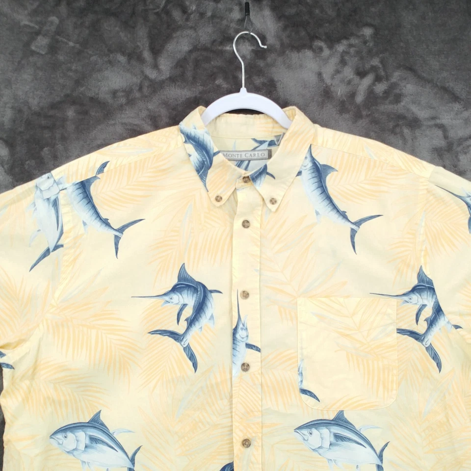 Camisa deportiva con botones Monte Carlo tema pez XL amarilla algodón informal manga corta Foto 2 de 4