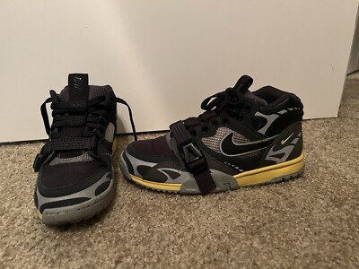 Size 7.5 - Nike Air Trainer 1 Utility Dark Smoke Grey