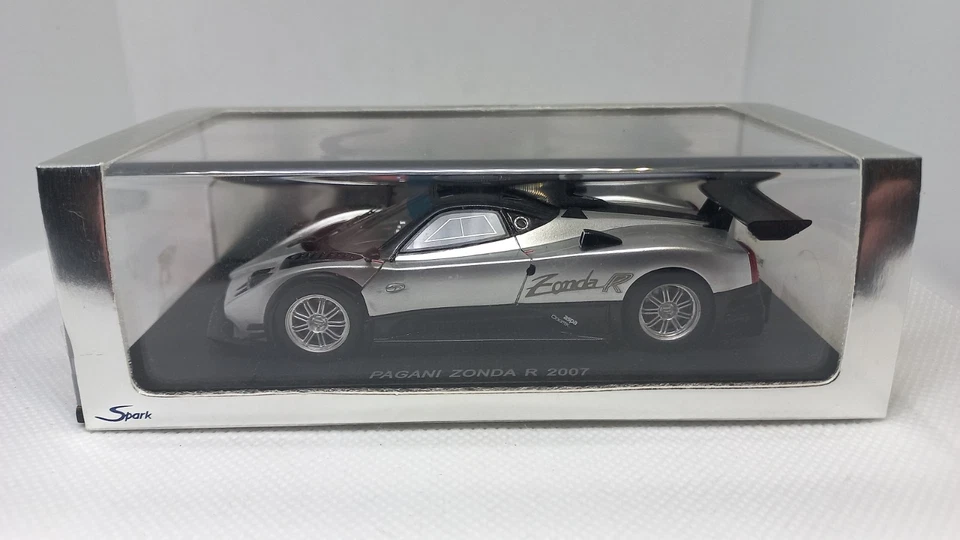 Pagani Zonda R 2007 1/43 Spark S0697 (MODIFIED) - Immagine 3 di 4