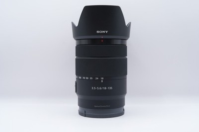 Sony E 18-135mm F3.5-5.6 OSS Objektiv - Wie Neu - geprüfte Händlerware