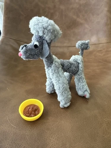 Vintage Barbie WALKING JAMIE SEARS EXCLUSIVE FURRY FRIENDS DOG & DUDS Dog & Bowl