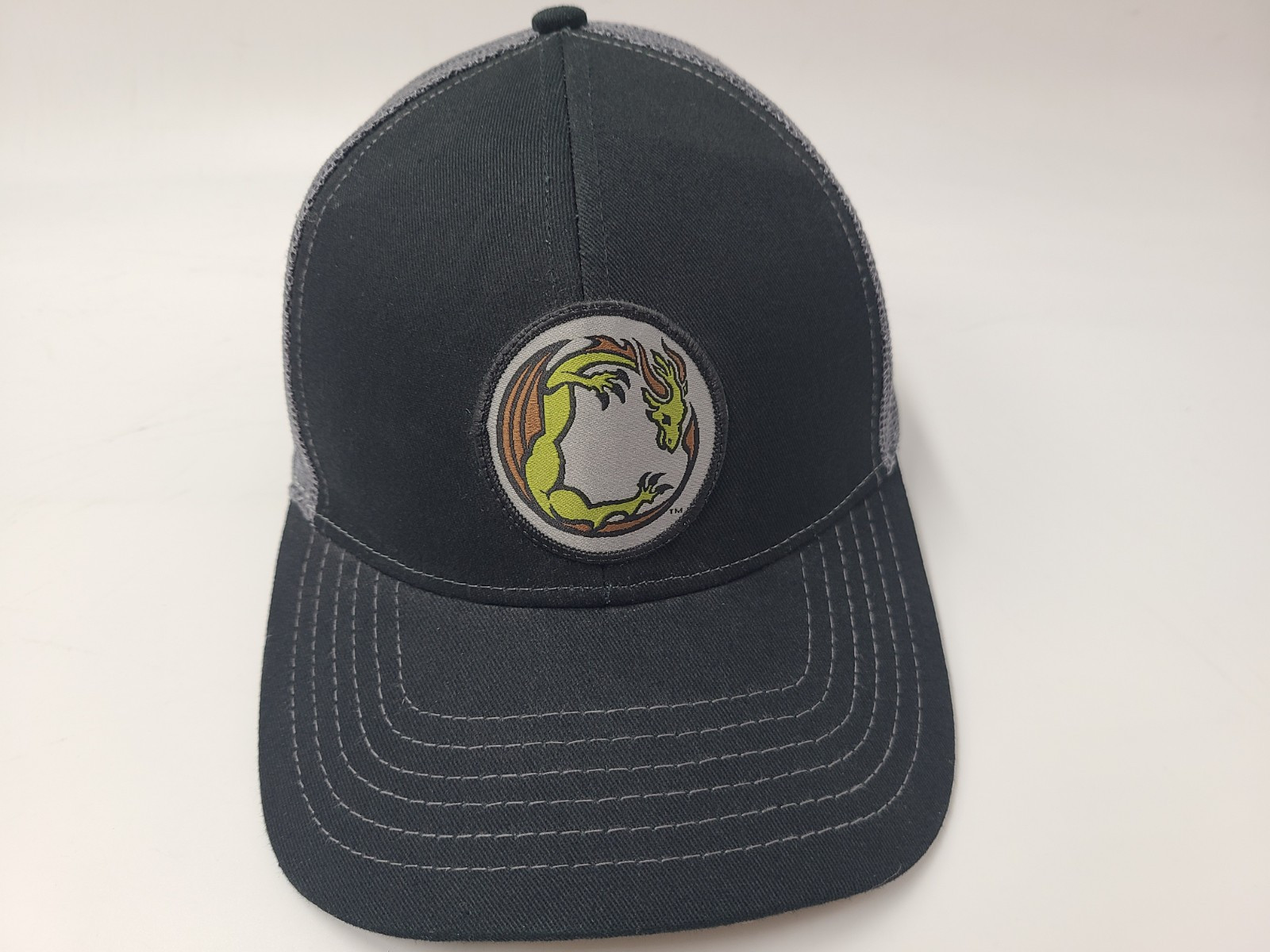 Green Dragon Logo Outdoor Cap Mesh Trucker Snapback Hat Cap Men Women Black Gray