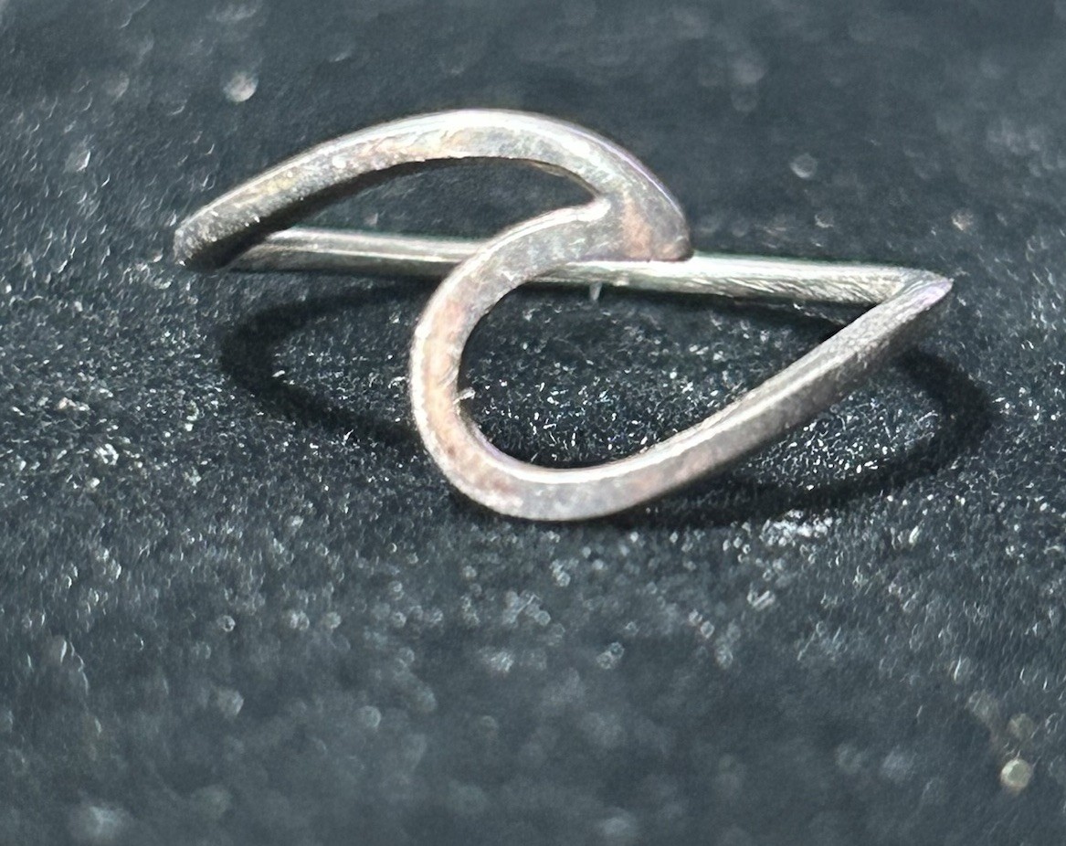 Solid Sterling Silver Wave Ring Size 6 - image 2
