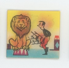 Roaring Lion Scares Lion Tamer 1960's VARI-VUE Motion Animation Lenticular