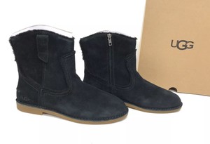 catica ugg boots
