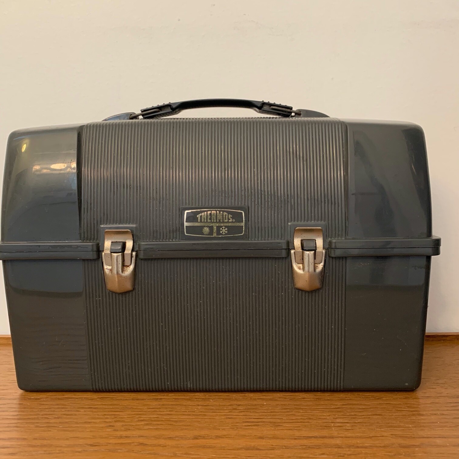 Vintage King Seeley Gray Plastic Thermos Domed Lunch Box Pail 1970's