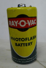 Vintage Ray-O-Vac Photoflash Battery 1 1/2 V No 110 Size C - Made in U.S.A.