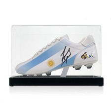 Scarpa da calcio firmata da Javier Zanetti. Vetrina