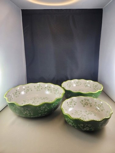 3 Temp-tations TARA Green FLORAL Shamrock Baking Bowls Scalloped. Vintage.
