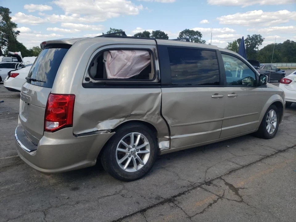 Левый задний фонарь 2011 12 13 14 15 16 17 18 19 2020 DODGE CARAVAN для водителя  - Изображение 4 из 4