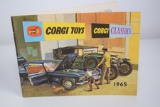 B93 KATALOGMAPPE PROSPEKT CORGI TOYS 1965 EXC. ZUSTAND.