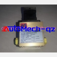 1PCS NEW SIKA VZ020ALV31I00S Straight through gear flow meter Via DHL or Fedex