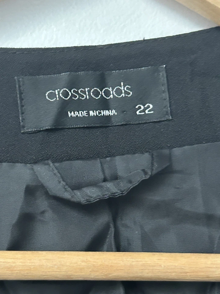 CROSSROADS Black Crop Blazer Jacket Ladies Size 22 Office Corporate - image 3 of 4