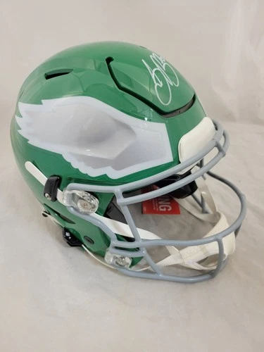 SAQUON BARKLEY SIGNED EAGLES F/S KELLY GREEN SPEEDFLEX HELMET BECKETT