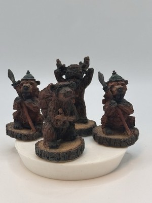 MINIATURE FOREST VILLAGE FIGURINES 2''-2.5'' SET of 4. Moose Beavers. Grp#5