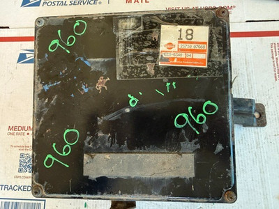 1989 NISSAN PICKUP Engine Control Module 2371007G60 MECS-G340 OEM