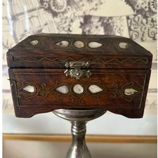 Vintage Wood Jewelry Trinket Box Mother of Pearl Inlay Applied ethnic decor 6x4”