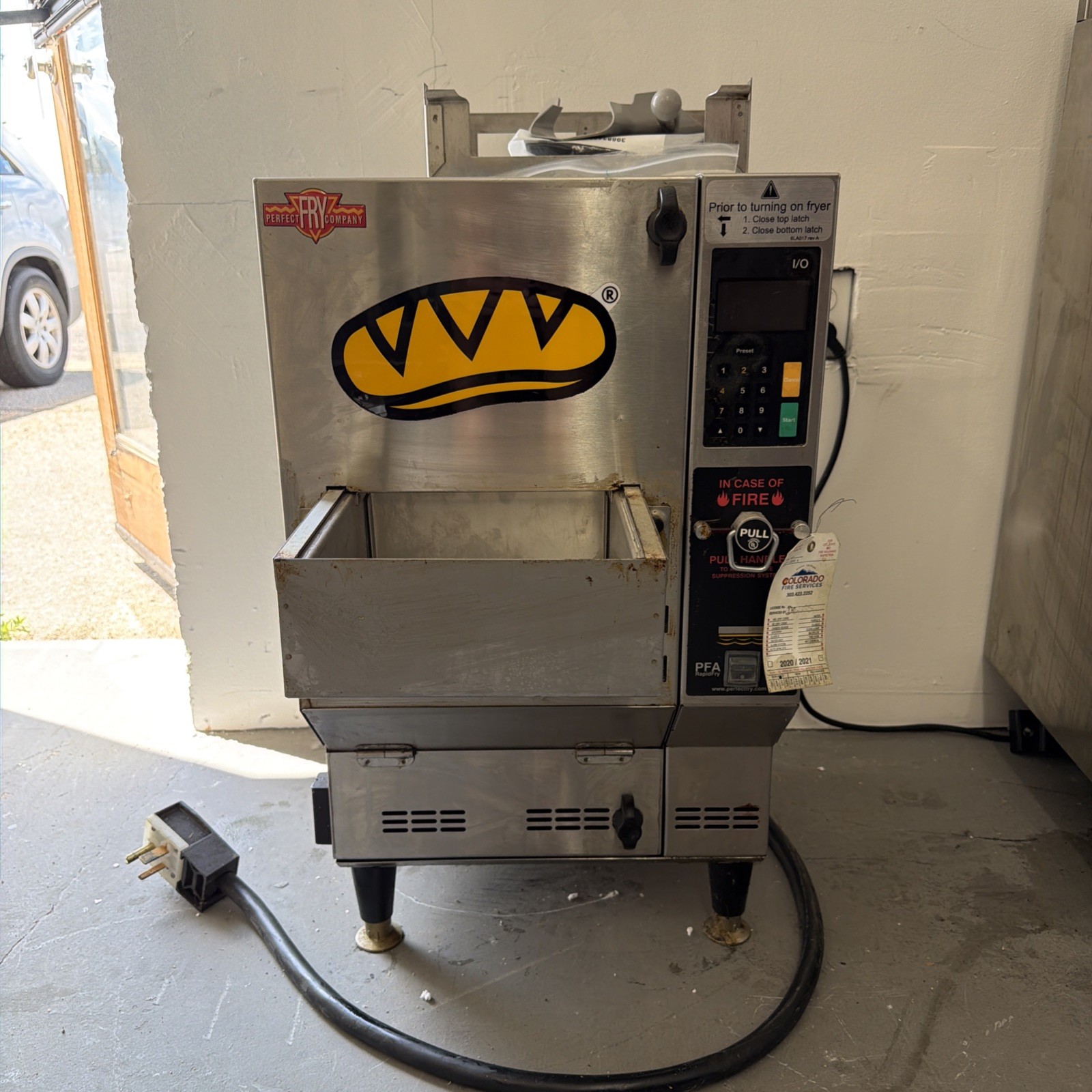 Perfect Fry Company PFA570 Automated Ventless Deep Fryer - Tested And Working!