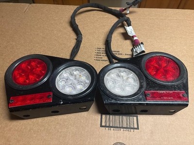 PETERBILT LED TAIL LIGHTS W/WIRE HARNESS PACCAR A92-6136-003 paccar take off LED