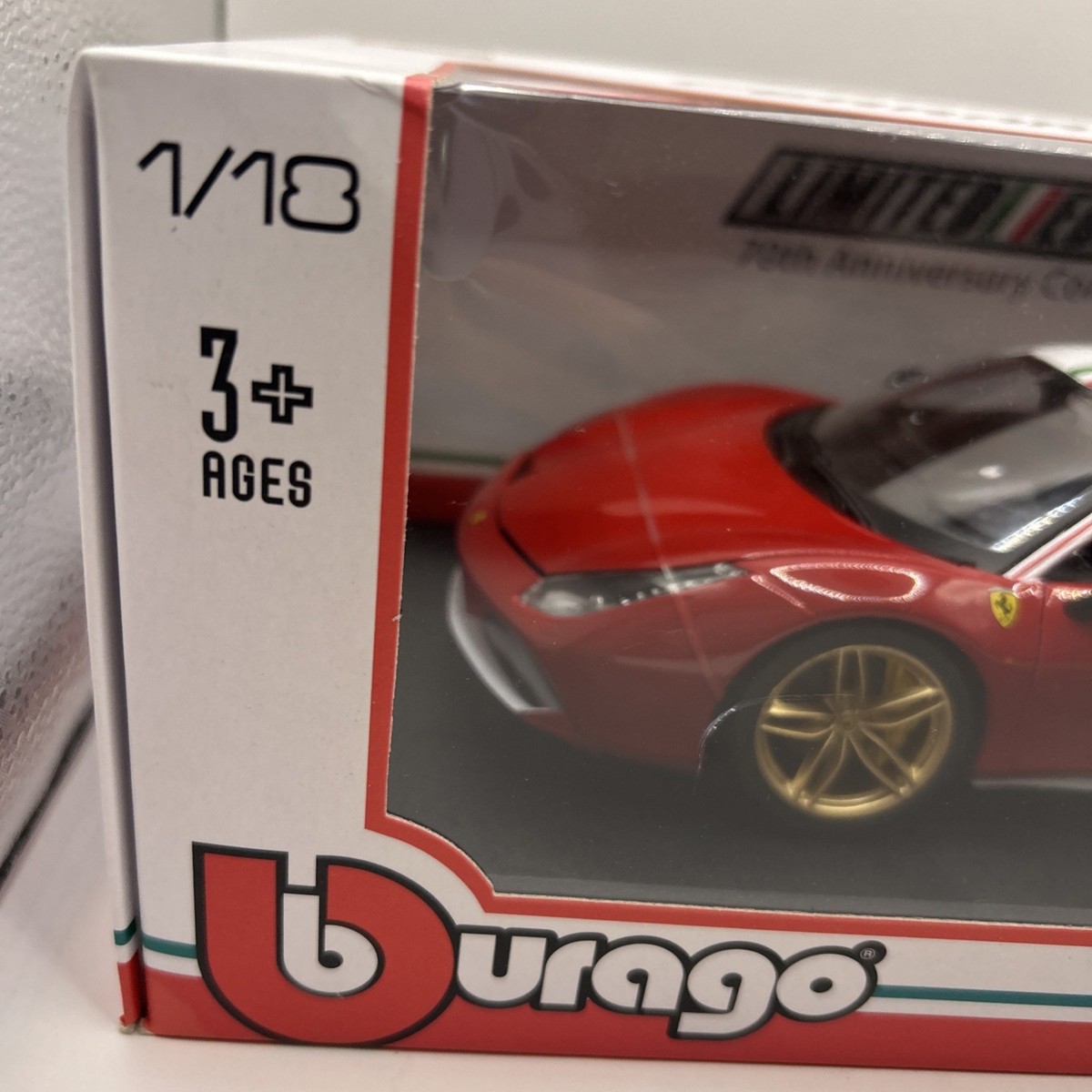 1/18 FERRARI 2016 - BOITE FENETREE - 488 GTB BURAGO - Espace Collectionneurs