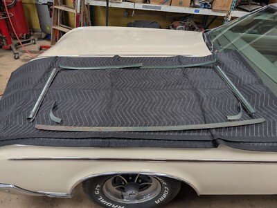 75 Riviera Rear Windows 1970 Riviera Complete Interior Rear Window Moldings Buick Inside Back ...