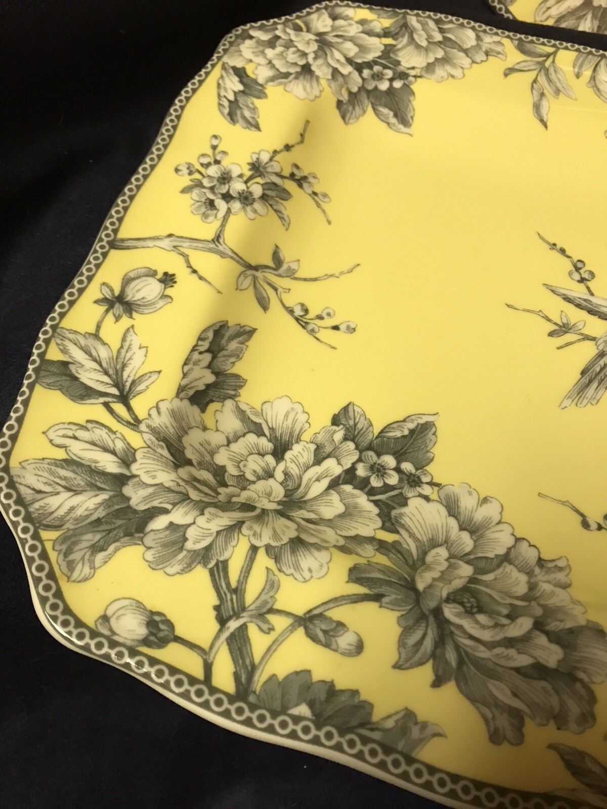 222 Fifth Adelaide YELLOW 10.75 Square Dinner Plates Black Floral & Birds 2 eBay