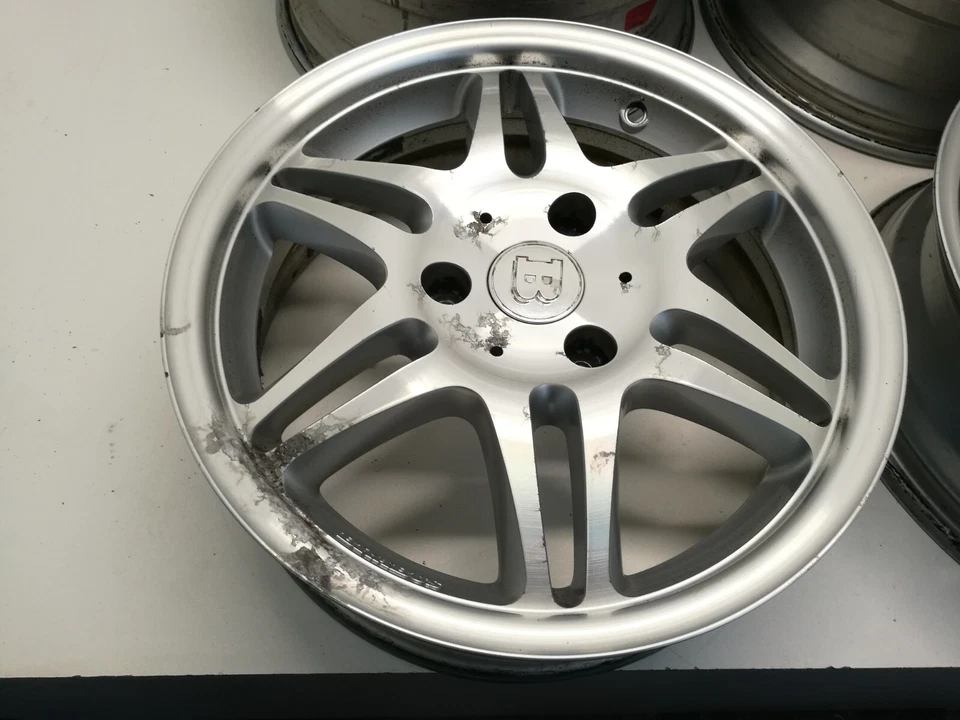 Smart ForTwo 450 Brabus Monoblock VI Alufelgen VA 5,5J16 ET30 / HA 6,5J16 ET-1 - Bild 4 von 4