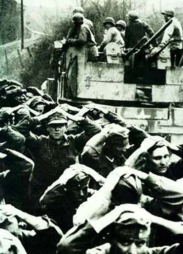 Time Life World War II Prisoners of War Skeletal POWs Heinrich Himmler Red Cross