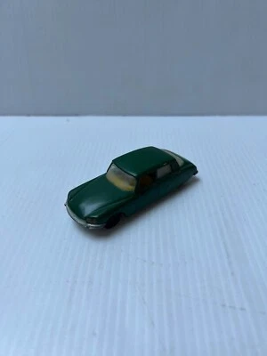 SIKU V290 Citroën DS 21 sans boite 8 cm x 2,5 cm x 2 cm Voiture Miniature - Photo 1/4