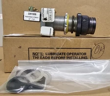 KILLARK SPH-13819-A BLACK MOMENTARY HAZARDOUS LOCATION PUSH BUTTON SWITCH