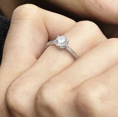Pandora Clear Sparkling Crown Solitaire Ring