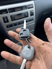 Retroviseur droit (ou coque) Toyota COROLLA
