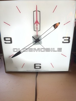 Oldsmobile Advertising Sign Wall Clock Square Face Logo White Black Red USA