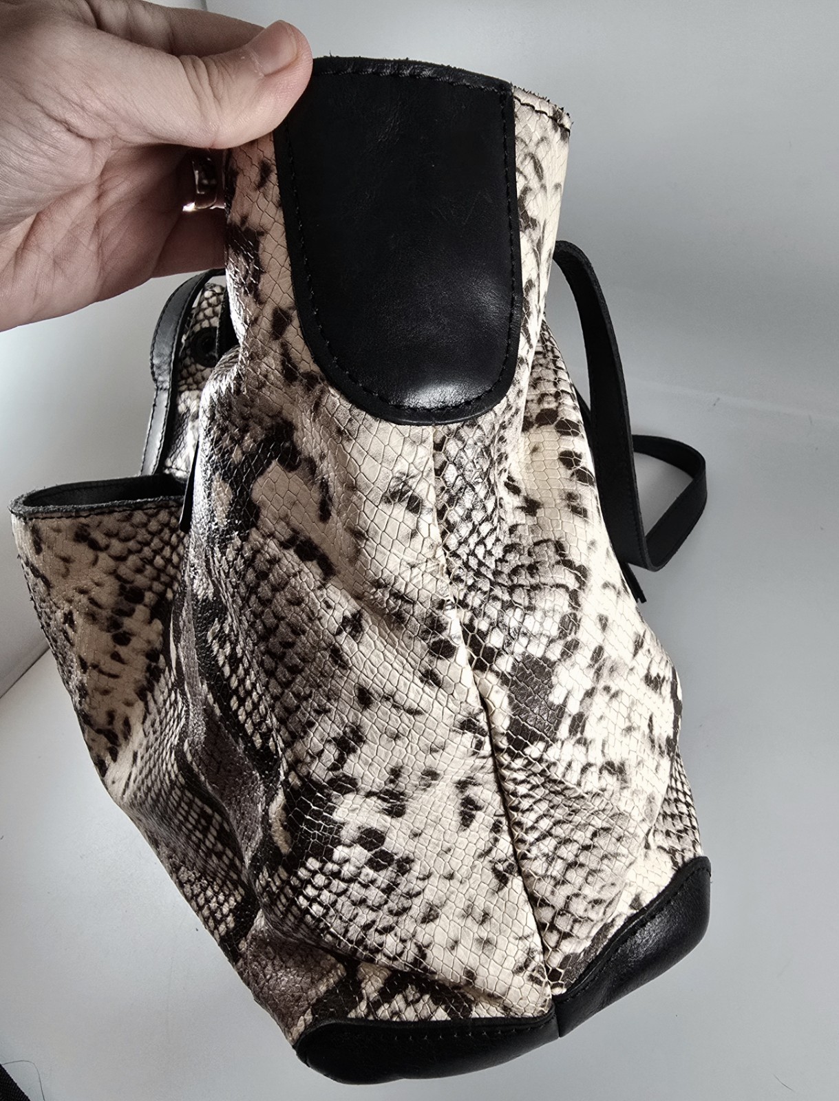 Patricia Nash Leather Python Snakeskin Witney Tot… - image 8