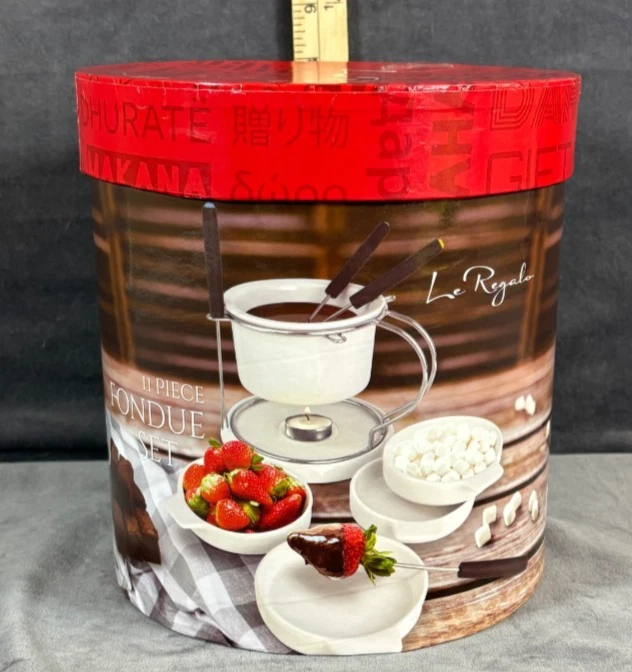 Le Regalo 11 Piece Ceramic Fondue Set White Pot Stainless Steel Stand & Plates
Opens in a new window