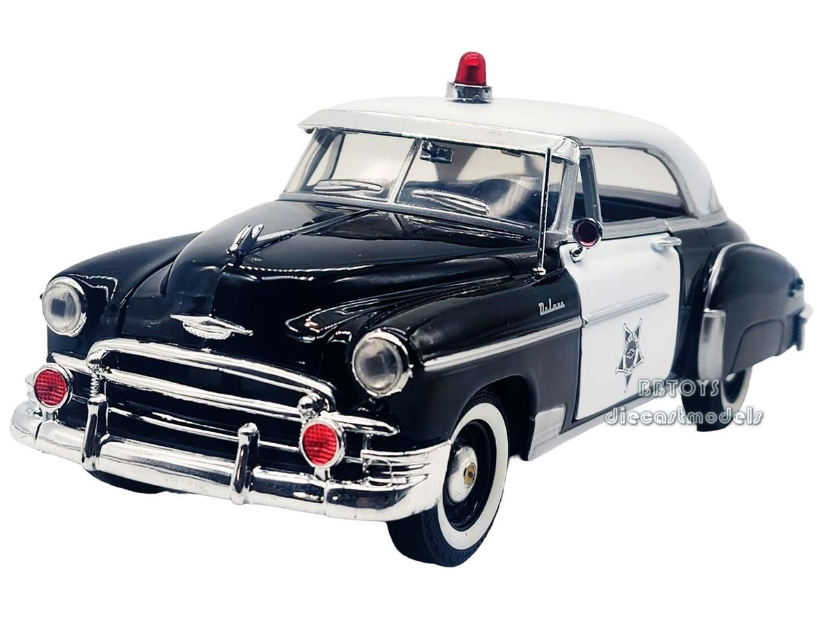 1950 CHEVROLET BEL AIR POLICE 1/24 DIECAST MODEL CAR BY MOTORMAX