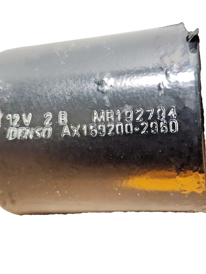 Двигатель стеклоочистителя Mitsubishi Galant 1999-2003 годов выпуска MR192794 от оригинального производителя - Изображение 3 из 4