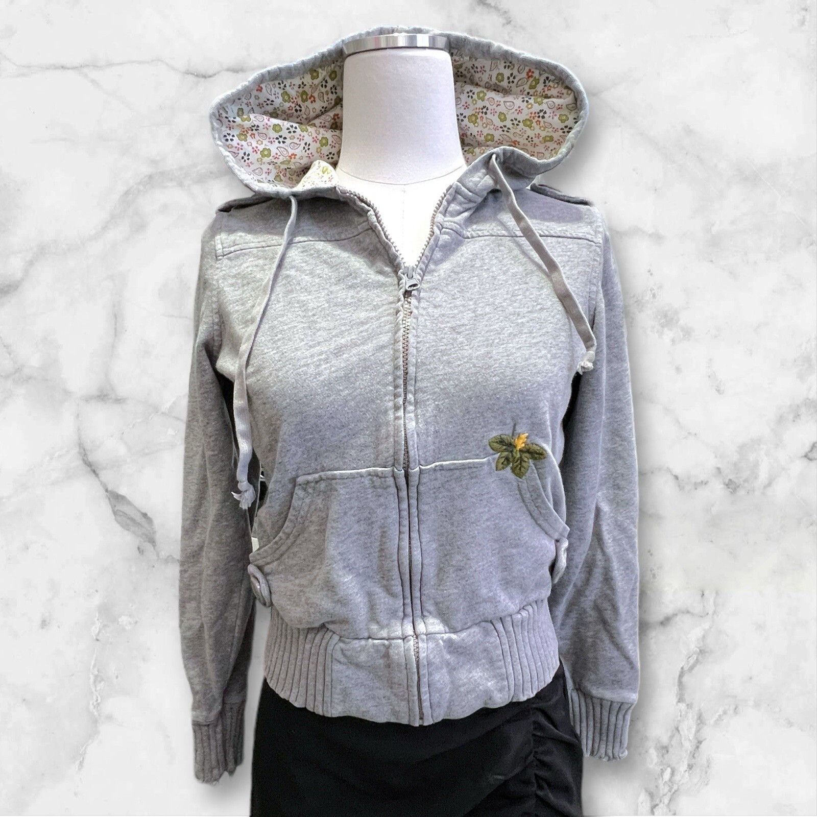 Vintage Y2K Forever 21 Hoodie Jacket W. Embroidered Flowers Size Med -fits Small